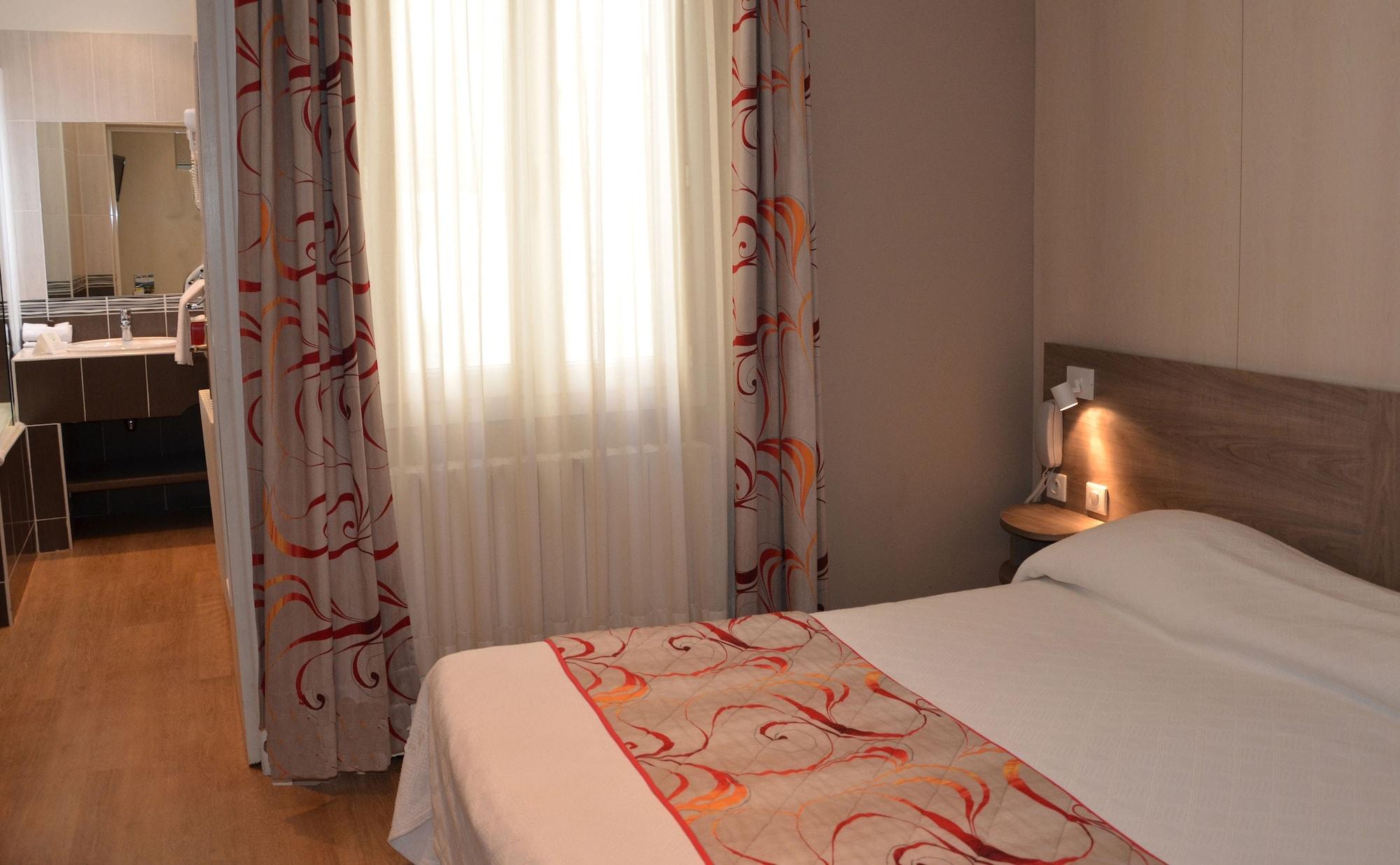 Brit Hotel Confort Le Revest Sainte-Maxime Ngoại thất bức ảnh