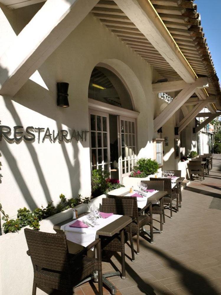 Brit Hotel Confort Le Revest Sainte-Maxime Ngoại thất bức ảnh